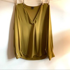 Ann Taylor mustard/green colored V-neck Blouse